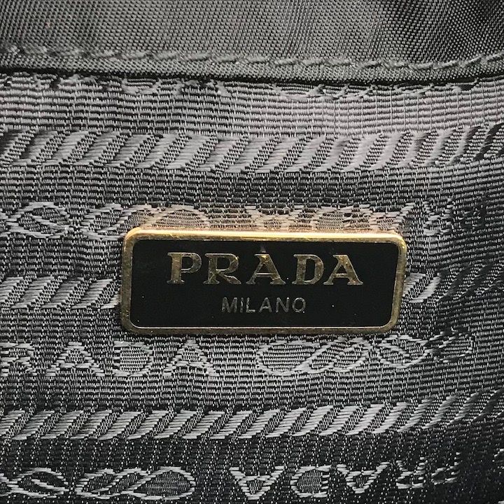 未使用保管品 PRADA プラダ 三角ロゴプレート ナイロン テスート 巾着 2WAY ハンド ショルダー バッグ カバン 鞄 ブラック k5419 未使用保管品 PRADA プラダ 三角ロゴプレート ナイロン テスート 巾着