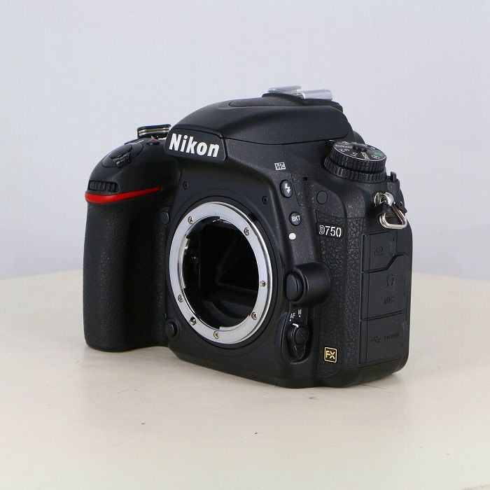 ニコン Nikon