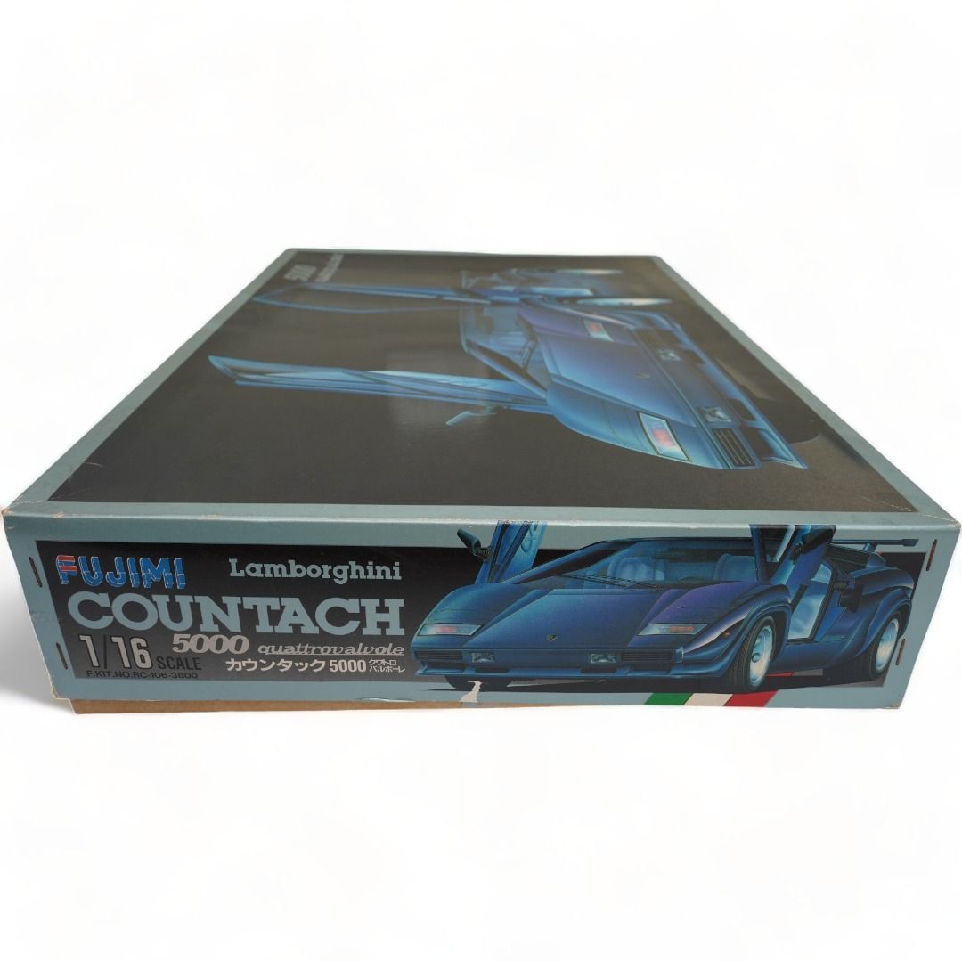 未組立品】FUJIMI Lamborghihi CNUNTACH 5000-