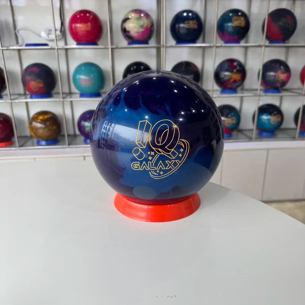 IQ Galaxy ボウリングボール ダムレス使用可