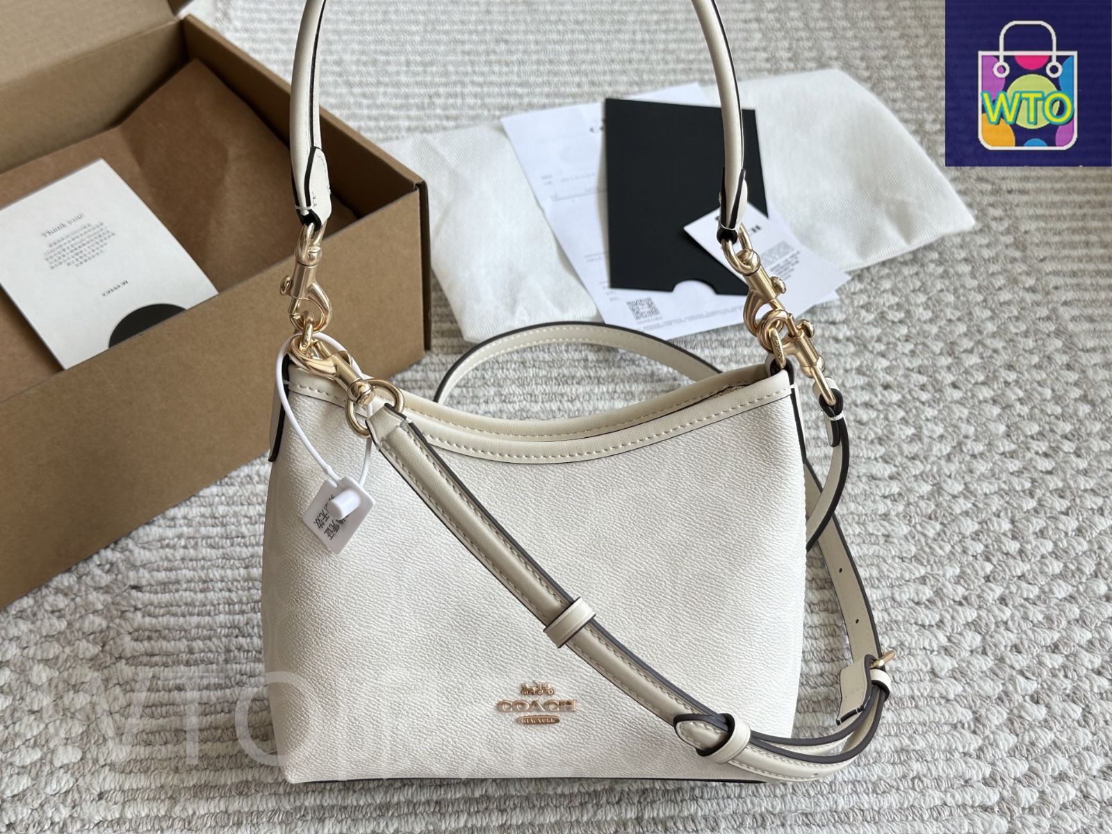 COACH♥コーチ★ミニバッグ☆布＆革★匿名☆らくらくメルカリ便☆追加オフ 今日特価】COACH コーチ シティシリーズミニトートバッグ
