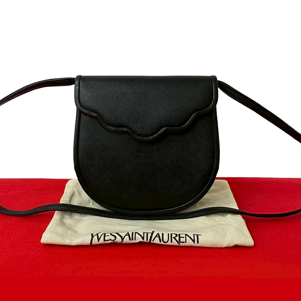 極 美品 袋付き YVES SAINT LAURENT イヴ サンローラン YSL ロゴ