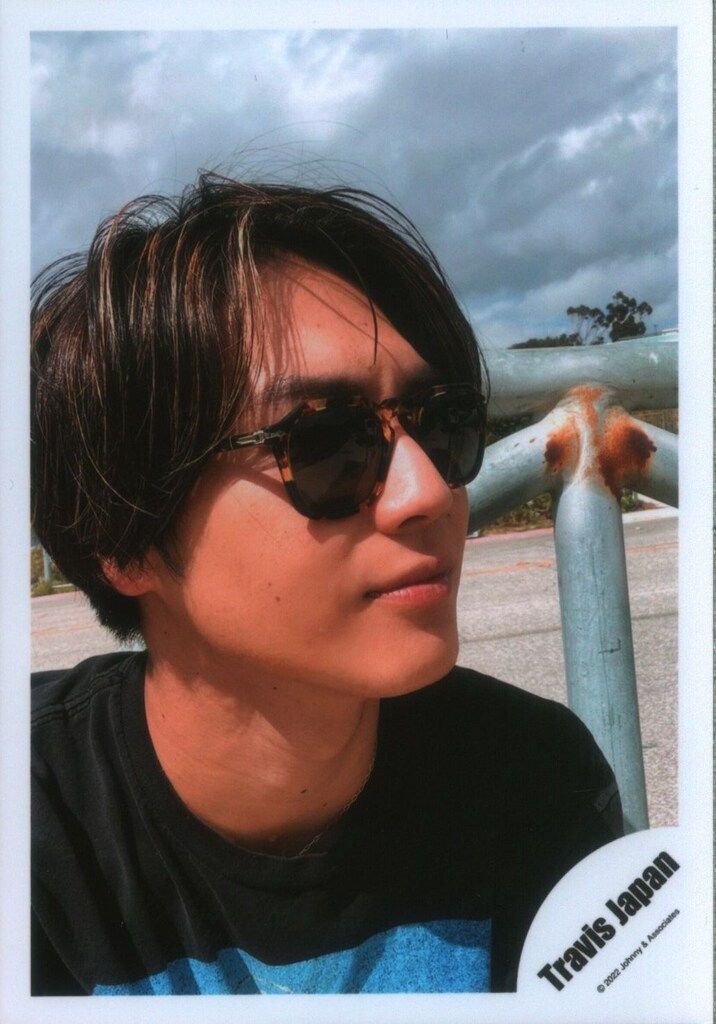 Travis Japan　公式写真　　　　 セルフィー　松田元太多め travis japan 松田元太 - メルカリ