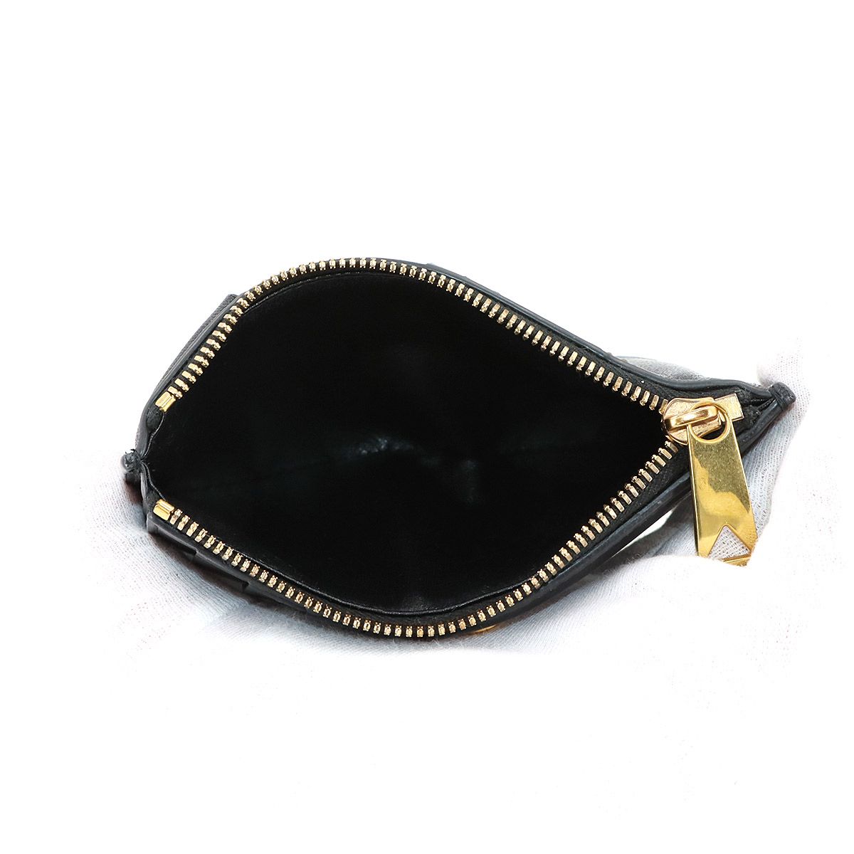 ボッテガ ヴェネタ BOTTEGA VENETA イントレチャート カセット