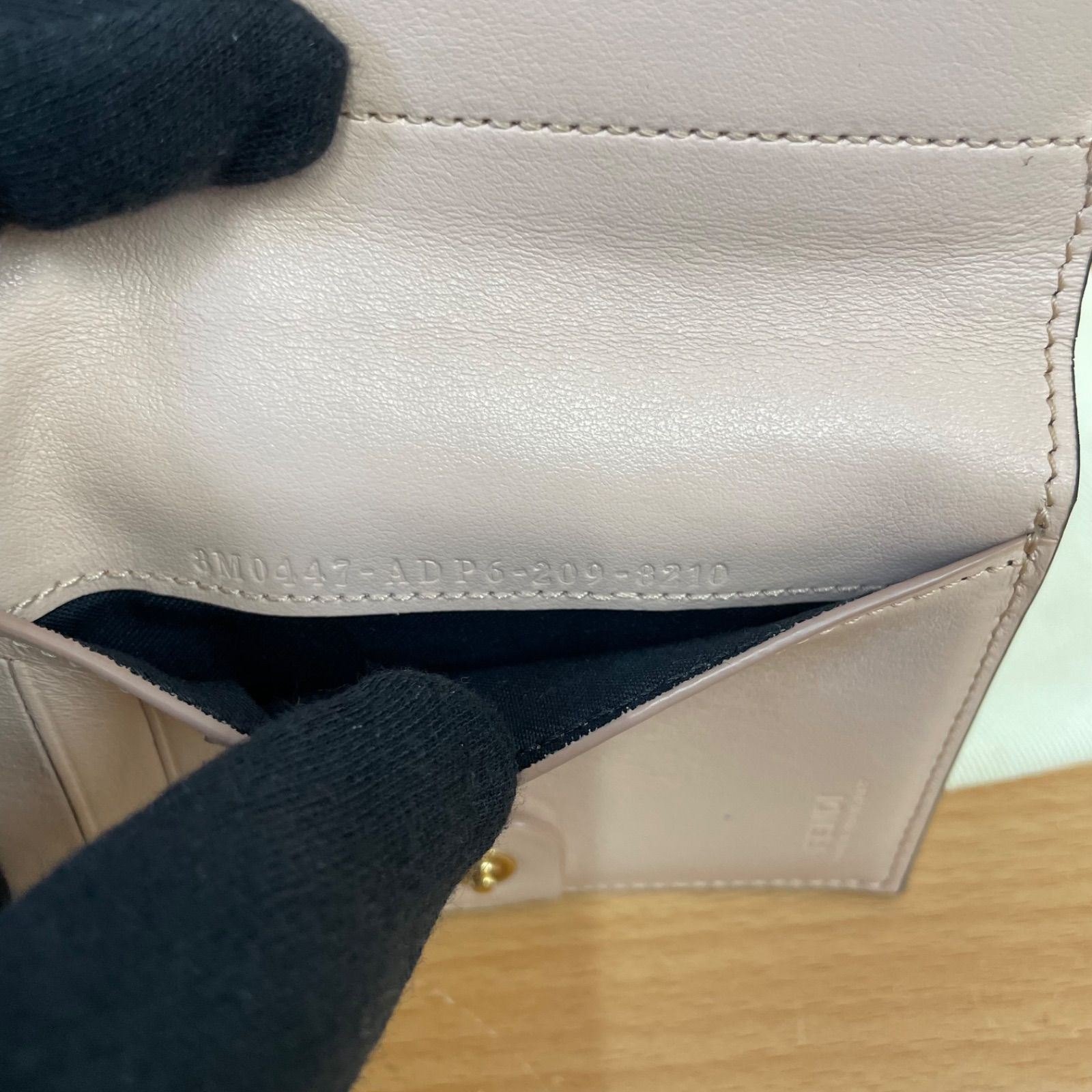 フェンディ FENDI