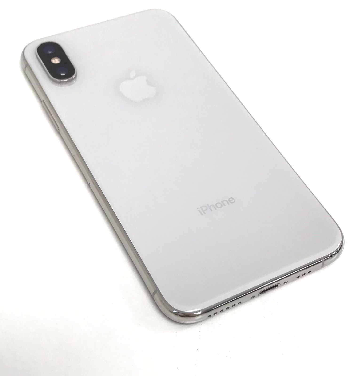 θ docomo(SIMロック解除済み)iPhone XS 64GB シルバー - メルカリ