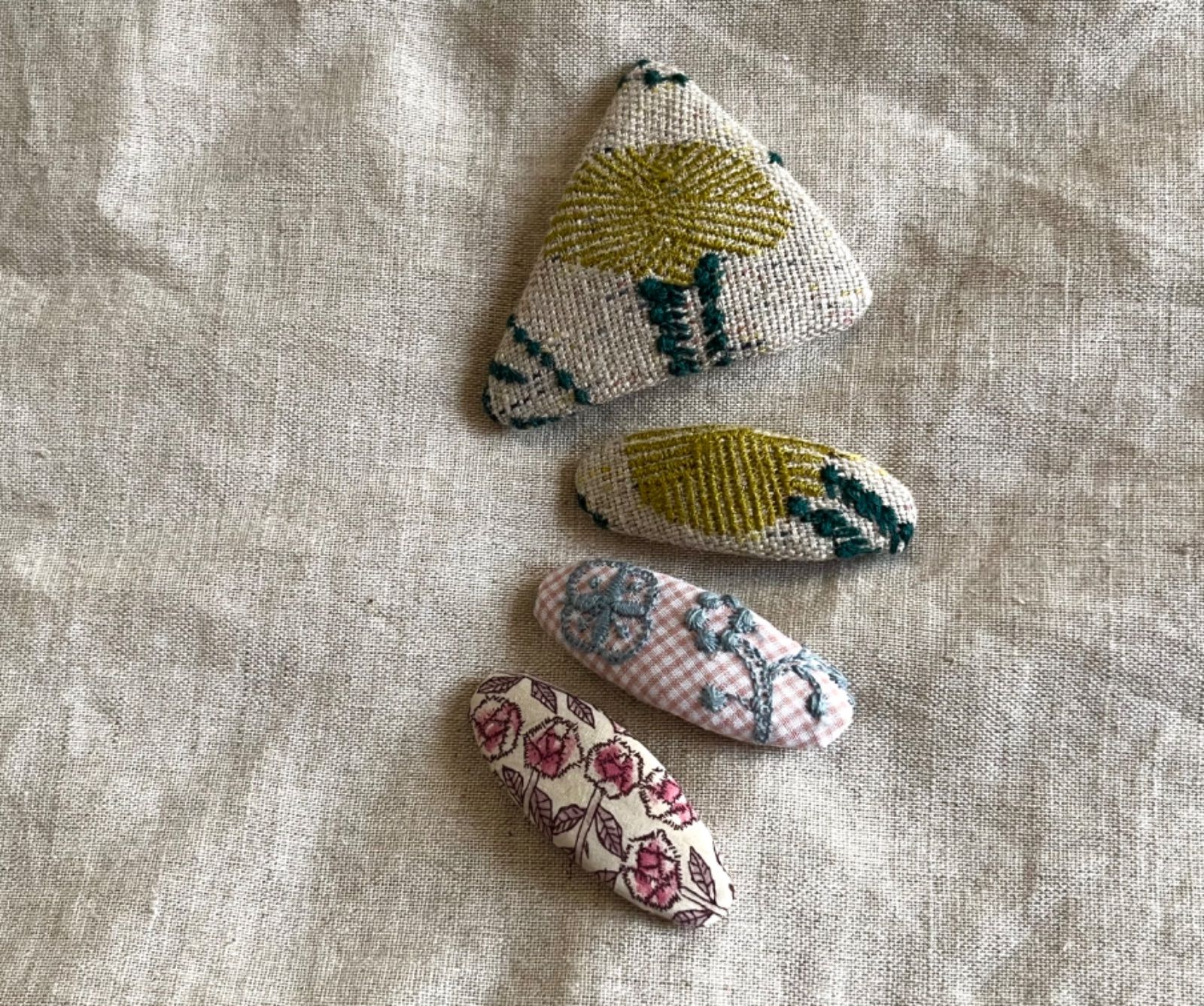 ミナペルホネン ハンドメイド パッチンどめ ヘアアクセサリー ⑦101ミナペルホネン ハンドメイド パッチンピン ヘア
