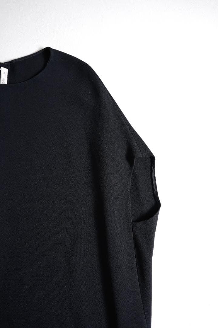 アシンメトリーワンピース