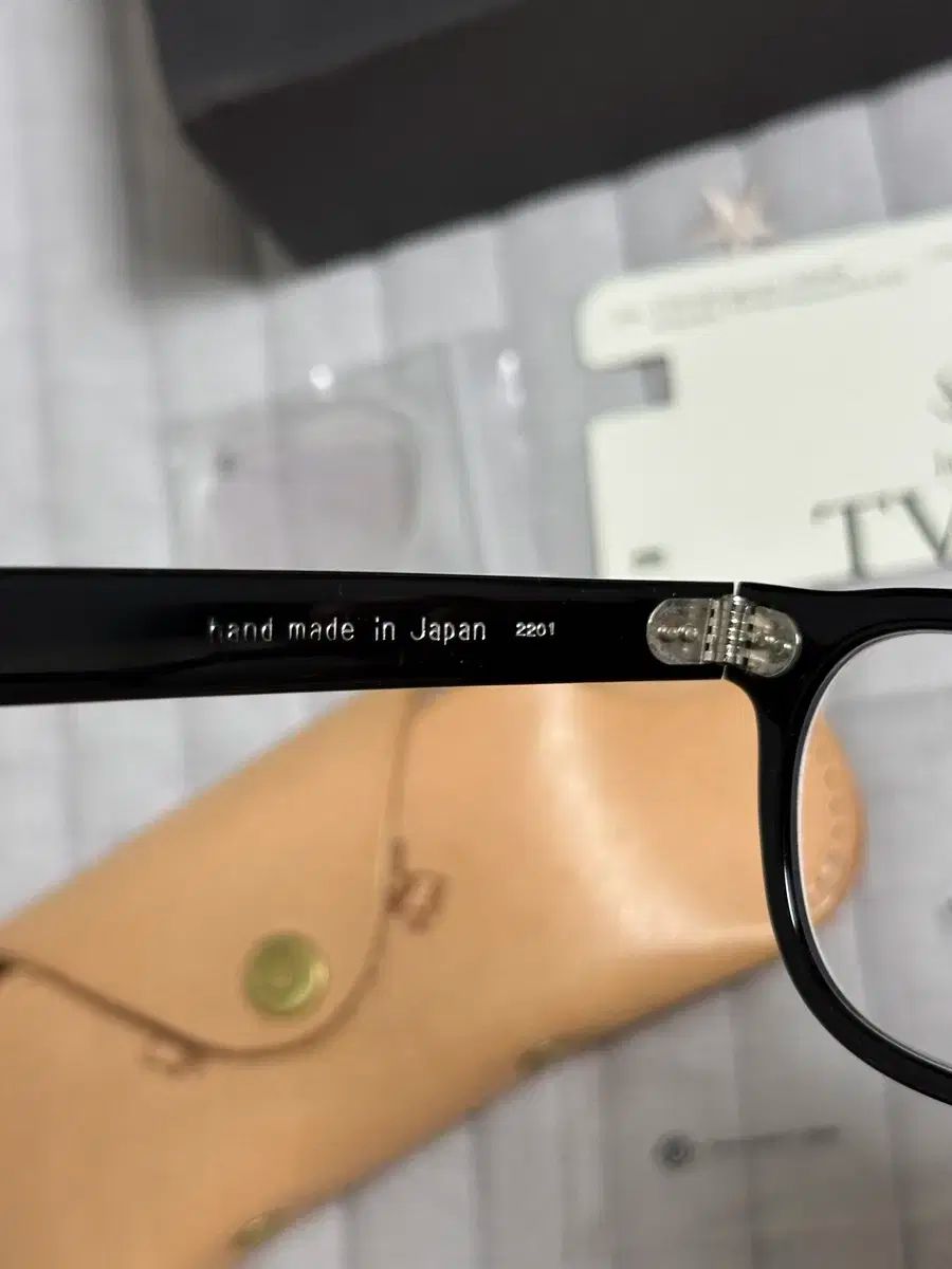 メガネ ブラック