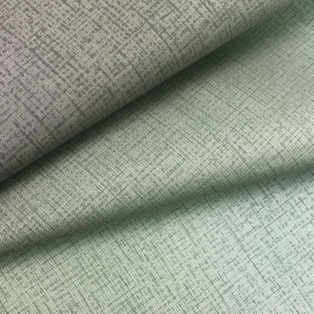 本場大島紬 地空き 花兎 証紙付 黒色 しつけ糸 K-4656 中古】 本場