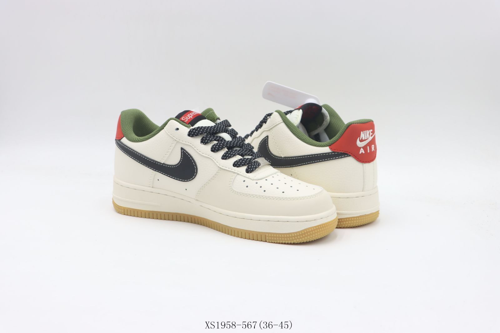 今日特価】Nike ナイキ スケートシューズ XS1958-567 ホワイト