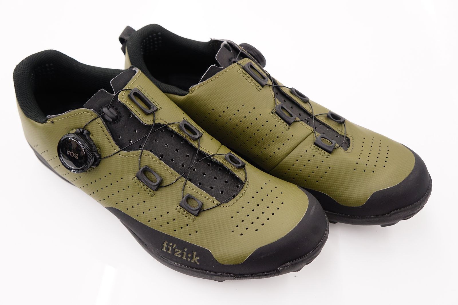 FIZIK 「フィジーク」 TERRA ATLAS 25.7cm シューズ / バイチャリ浦和ベース