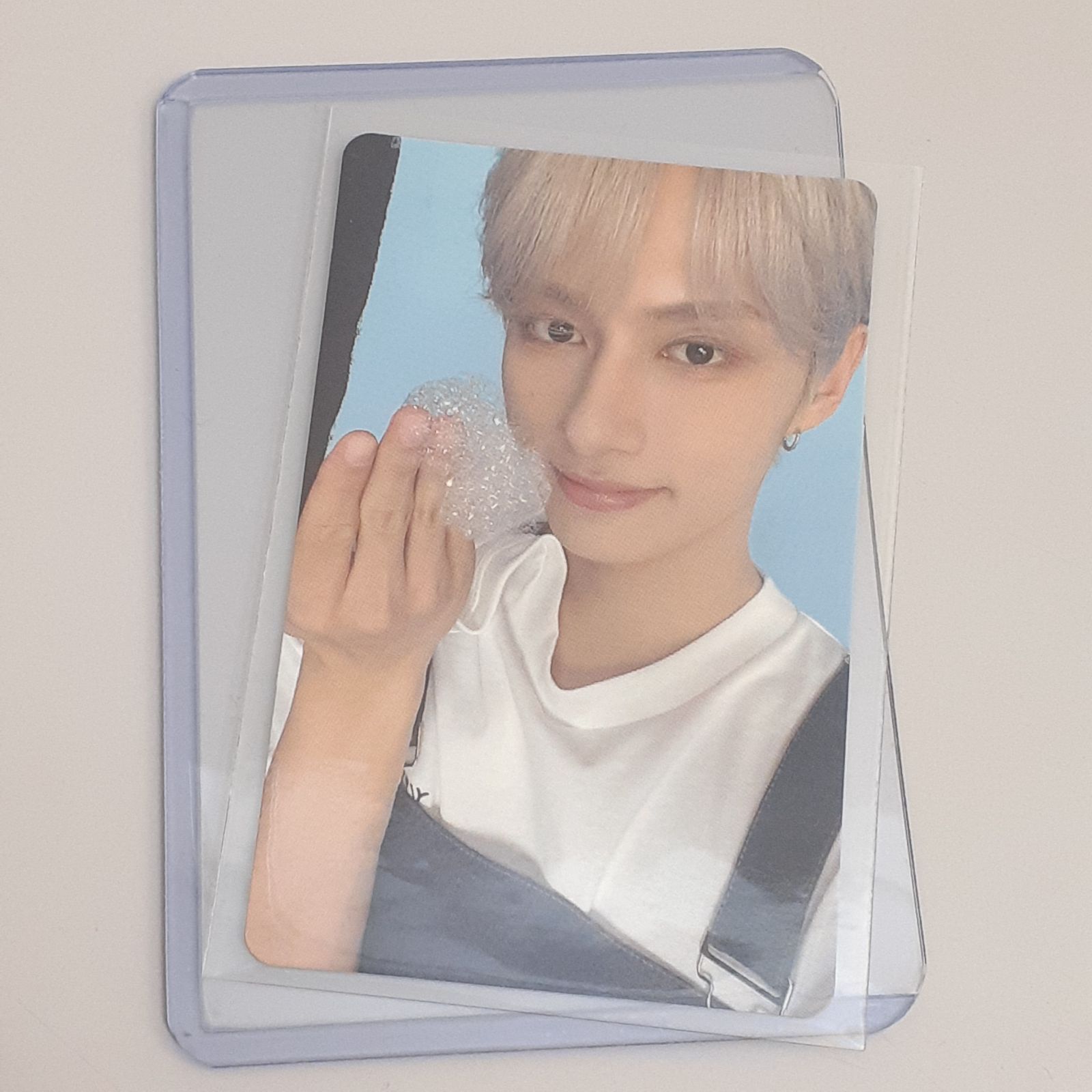三沢店19-1-0719】SEVENTEEN DREAM CARAT ジュン トレカ 中古品