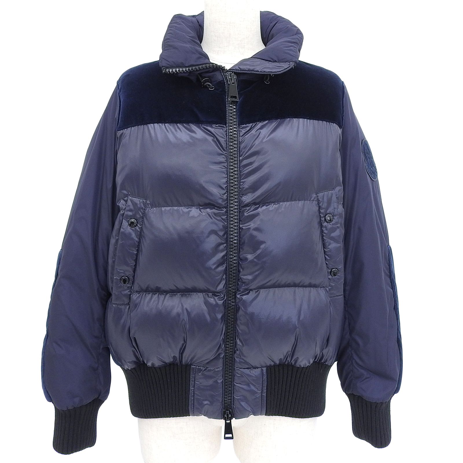 MONCLER ✨希少良品✨ トラックジャケット ペプラム フリル ベロア ロゴ MONCLER/モンクレール】 TORCON E20934637980 C0229 ベロア切替 ダウン