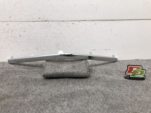 新品! S60/RB系/2004-2007 純正 左リア バンパーモール 08693648 V 8693648 メッキ ボルボ (117126)