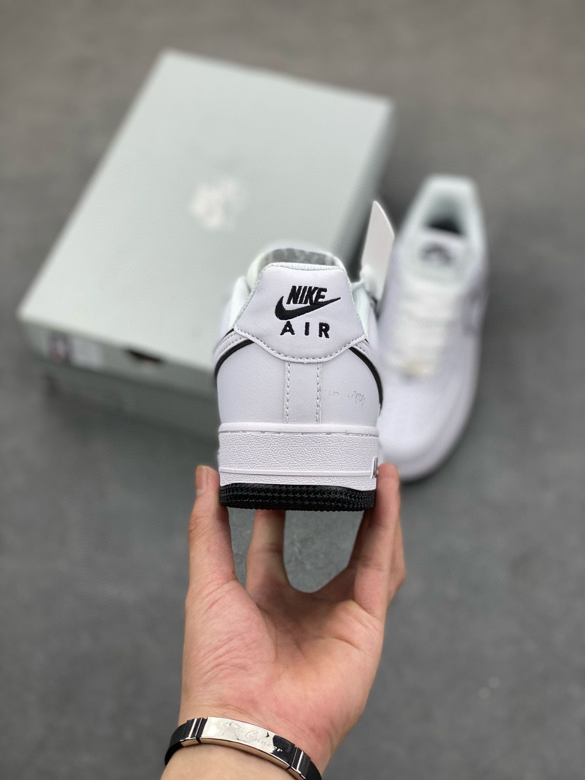 新品・未使用 NIKE ナイキ スニーカー エアフォース NIke Air Force 1 Low スニーカー メンズ レディース ローカット 男女兼用メンズスニーカー 並行輸入品