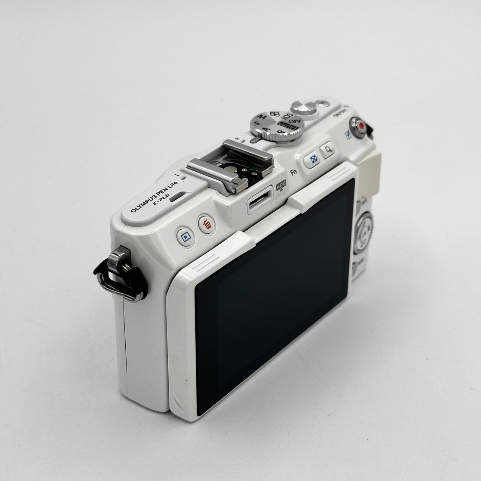 【故障あり】OLYMPUS ミラーレス一眼 ホワイト　E-PL6 Amazon | OLYMPUS ミラーレス一眼 PEN Lite E-PL6 ボディ