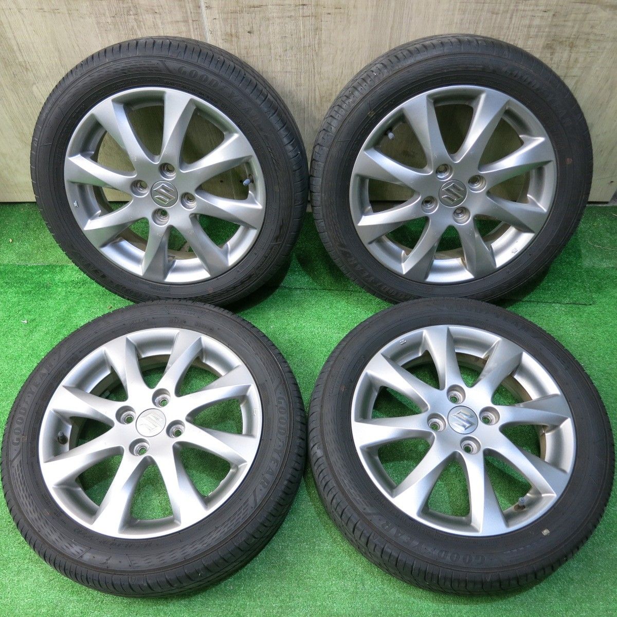 SALE，2026 バリ溝！23年！8.5分★スズキ ソリオ 純正 165/60R15 グッドイヤー EfficientGrip ECO EG02 15インチ PCD100/4H★5062708HAノ 15インチ