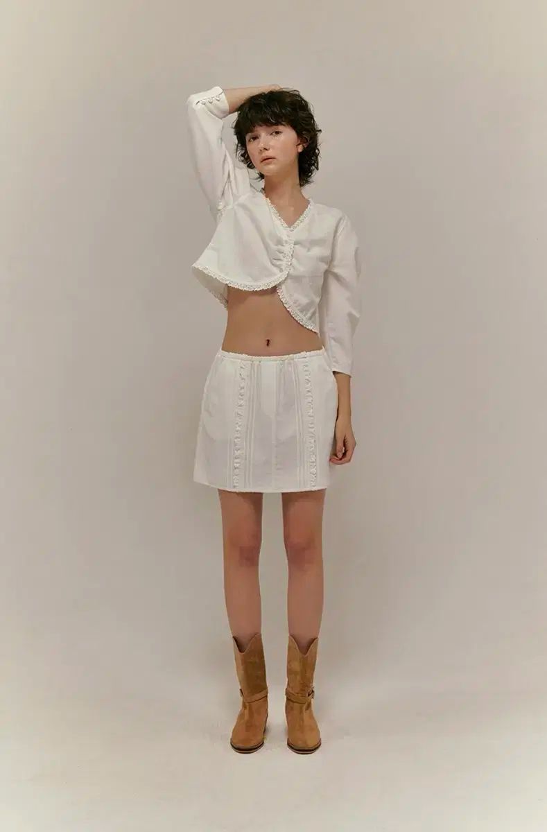 チャン ヒリョン 着用 overdue flair オーバーデューフ garden lace skirt