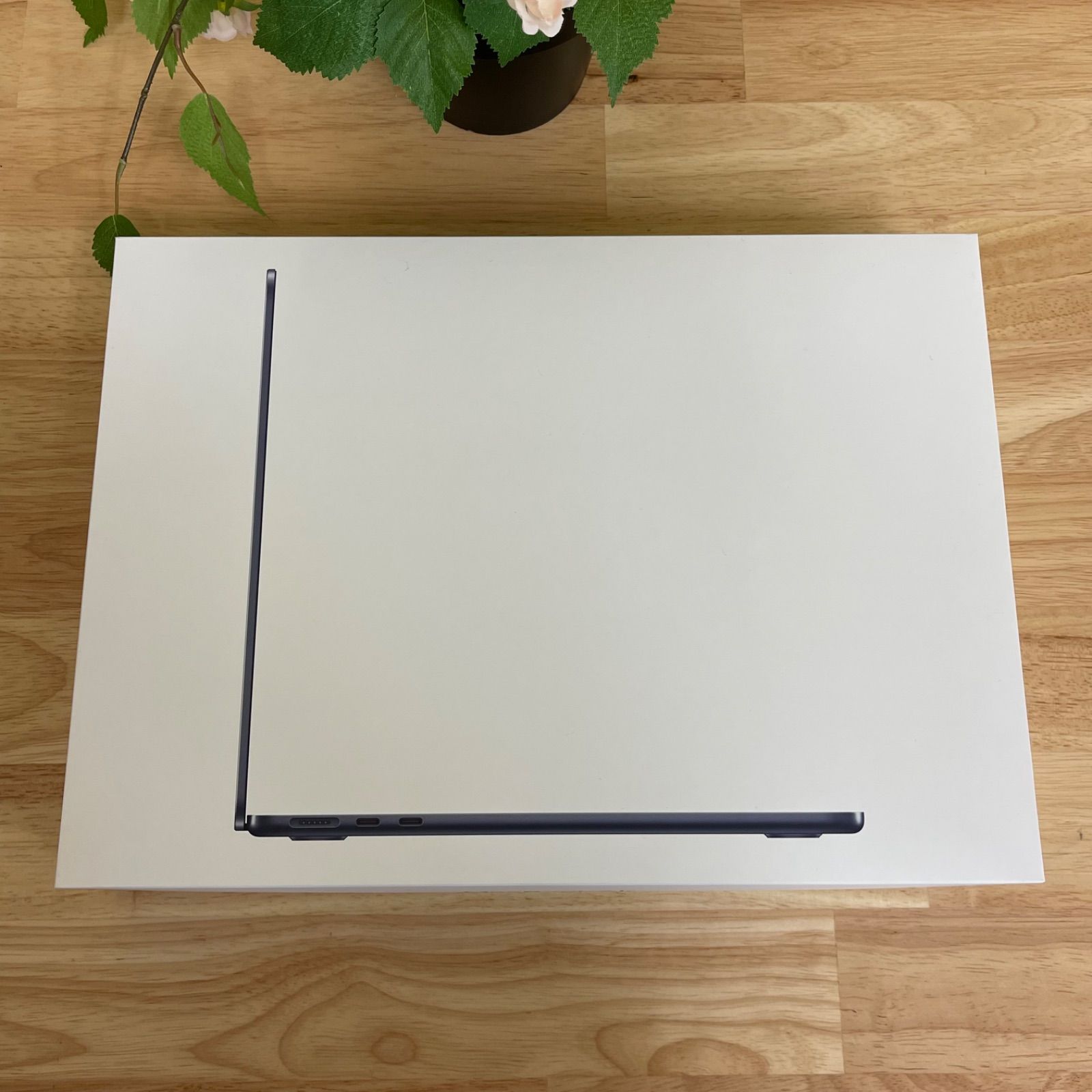 や*ち様 【美品】M3 MacBookAir13_cpu16G_512GBミッド MacBook Air 13インチ Apple M3チップ搭載モデル [2024年モデル /SSD