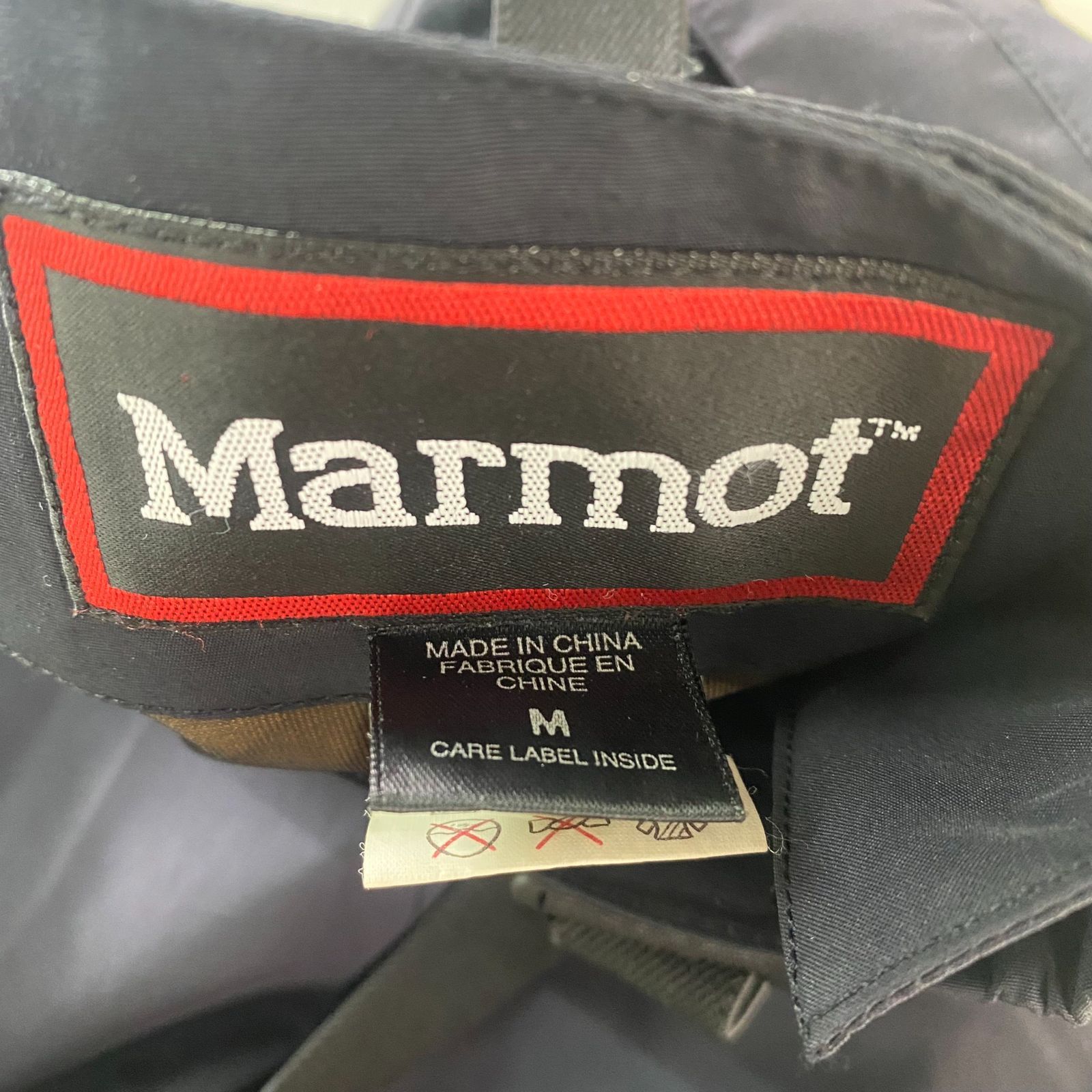 中古 Marmot マーモット サスペンダー付 スノーパンツ M ブラック GORE-TEX ゴアテックス スキー ウェア 黒 3110K ウィンター メンズ