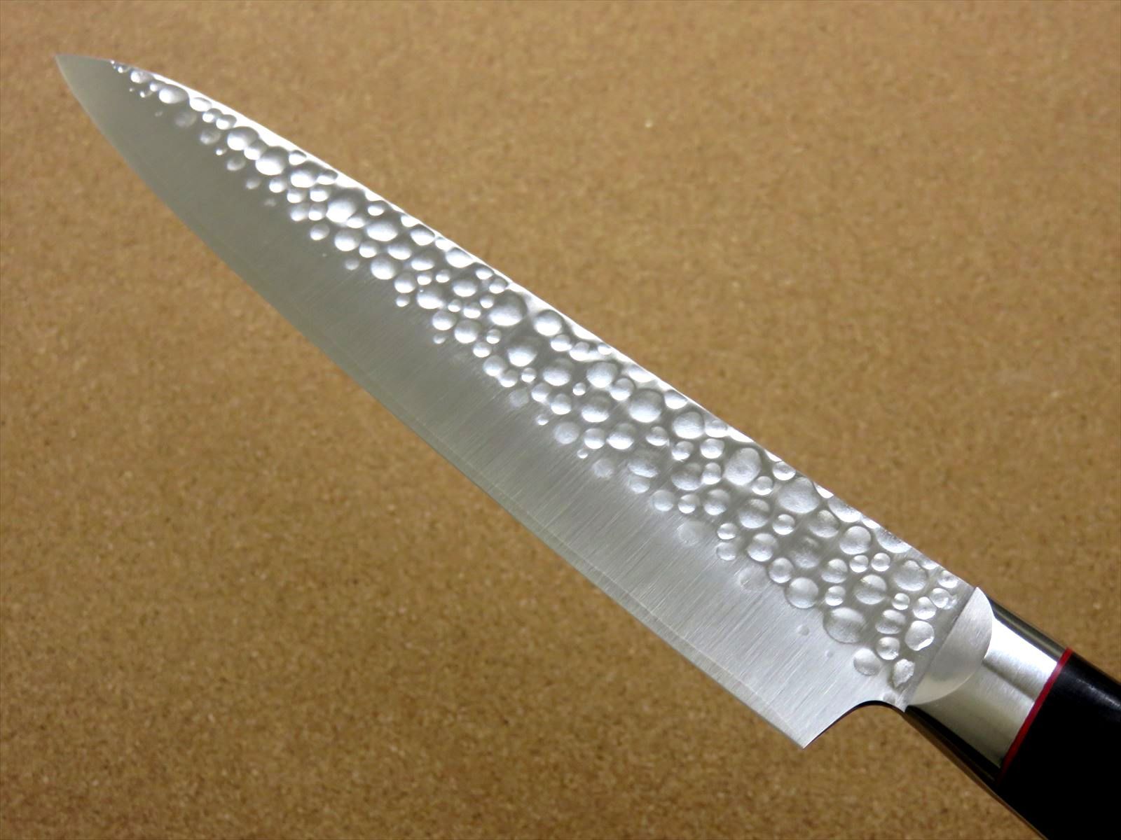 関の刃物 筋引包丁 210mm PRO-J 鎚目鍛造3層鋼 肉解体スライサー - 関
