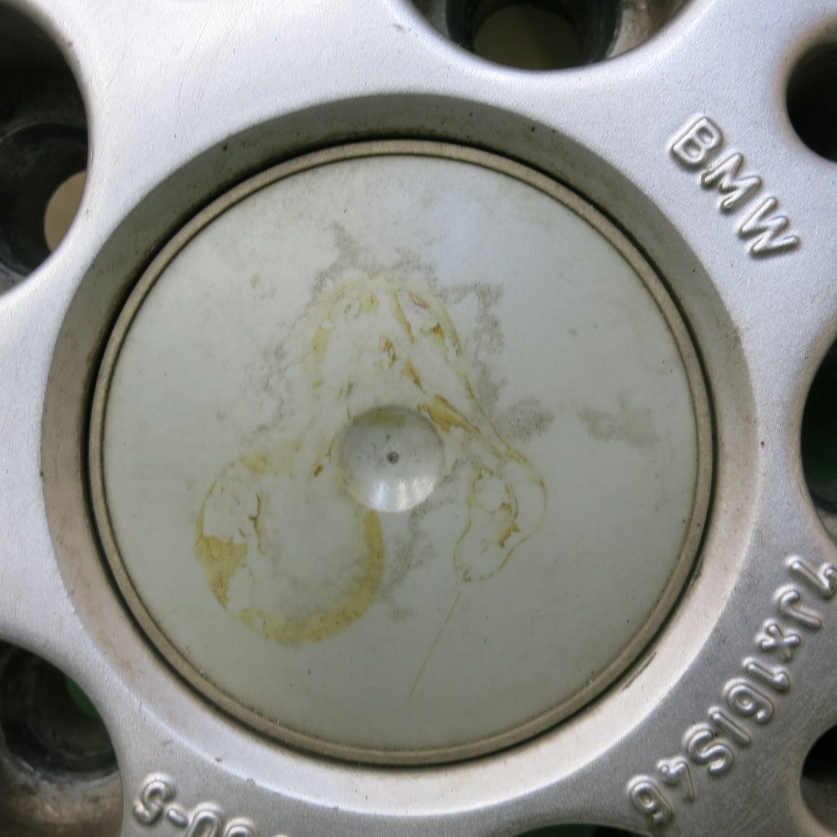 16×7J
