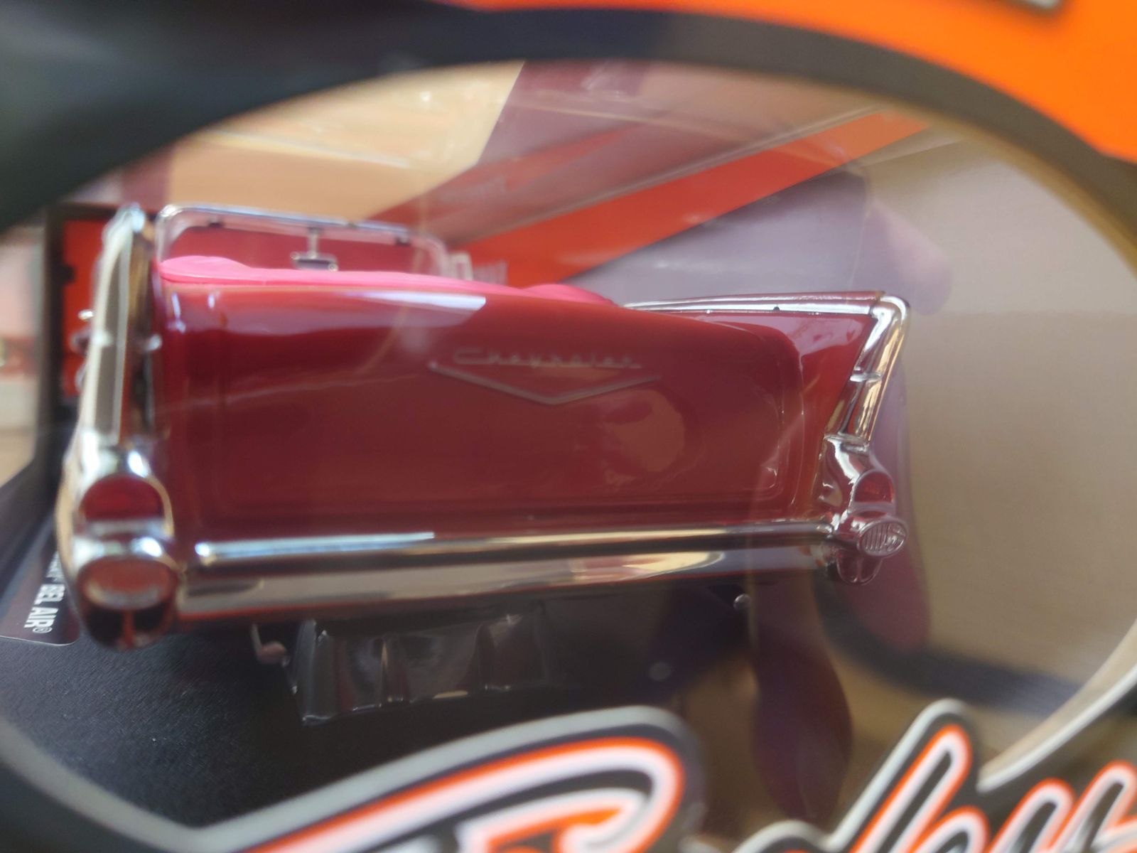 1/18 シボレーベルエアコンバーチブル 各色 1957 Chevy Bel Air