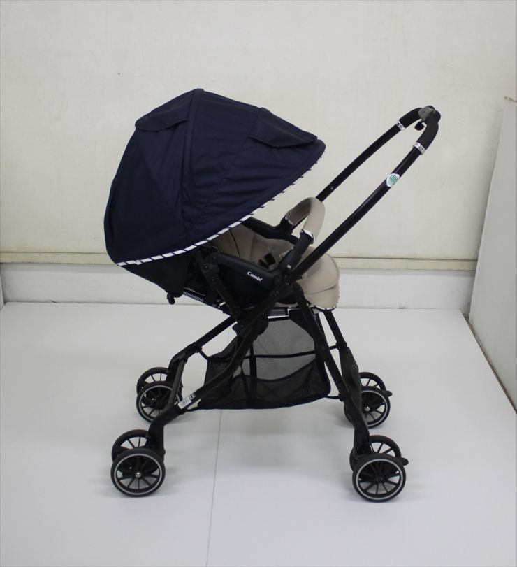 スゴカル 4キャス エアー EG HK エアリーネイビー コンビ製ベビーカー