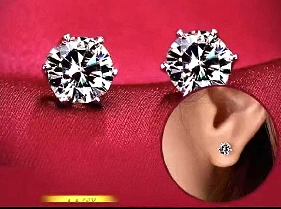 キ*ヤ様 新品✨️EU製定価13万円ROBEAN高級天然と変わらずダイヤモンドピ 貴重 EU製 定価13万円☆Dieweltbridge☆人工ダイヤモンド☆ピアス