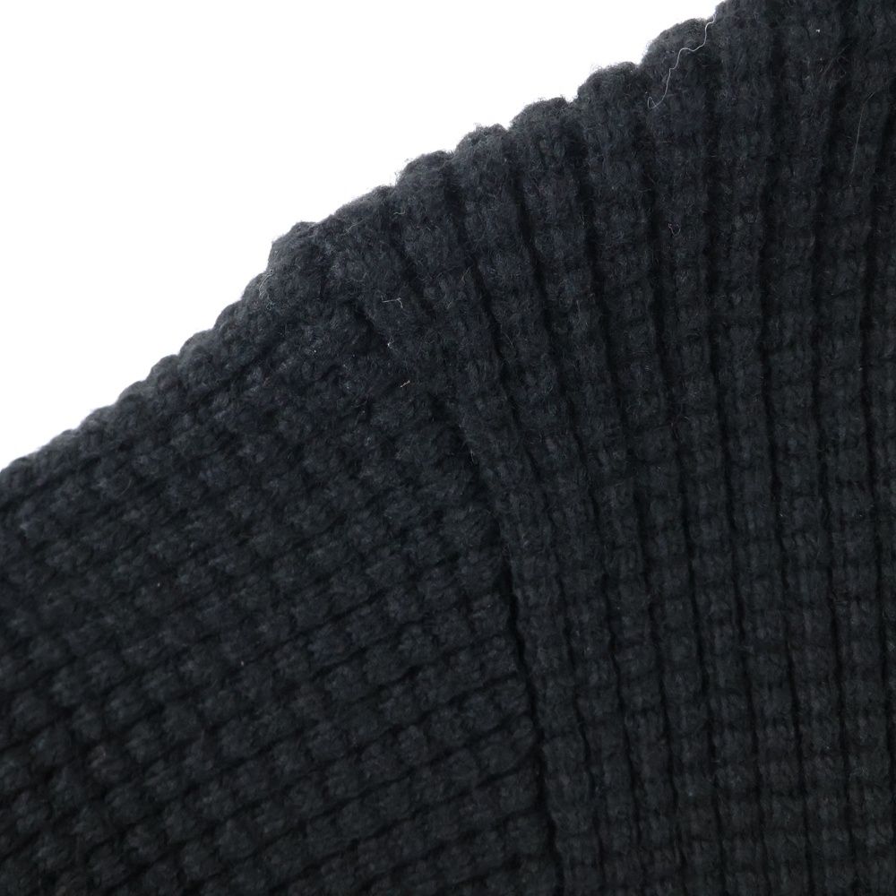 エッセンシャルズ WAFFLE