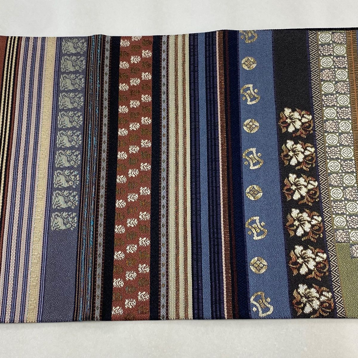 楽天市場】袋帯 美品 逸品 華文 刺繍 金糸 黄土色 六通 正絹