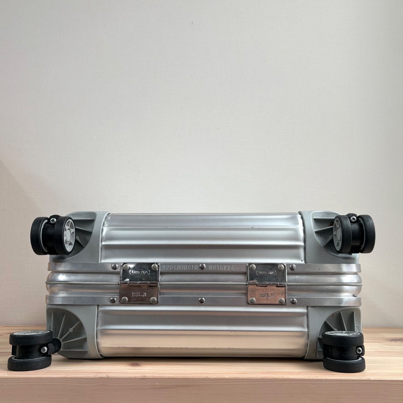 美品RIMOWA TOPAS TROLLEY 28L キャリーケーストロリー