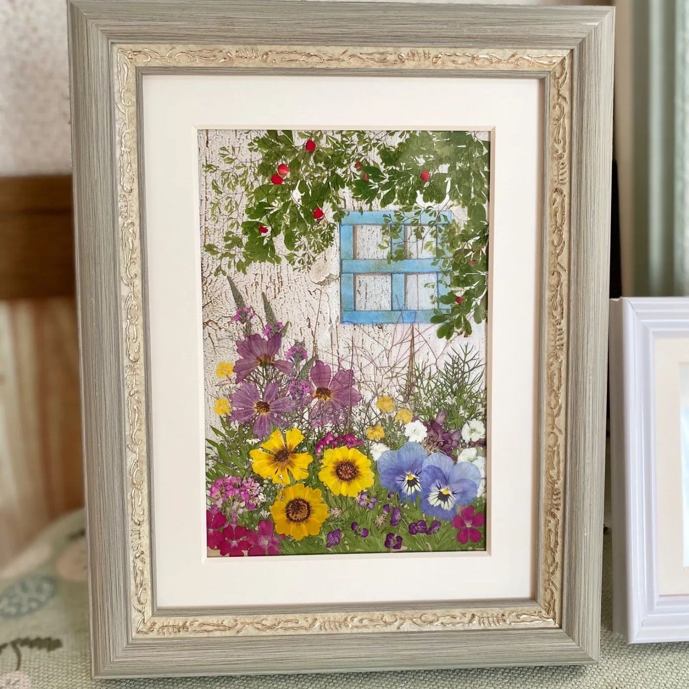 バレッタ押し花アジサイ カントリー調 他ピアス 髪飾り プリザーブドフラワーなど バレッタ押し花アジサイ カントリー調 他ピアス 髪飾り プリザーブド