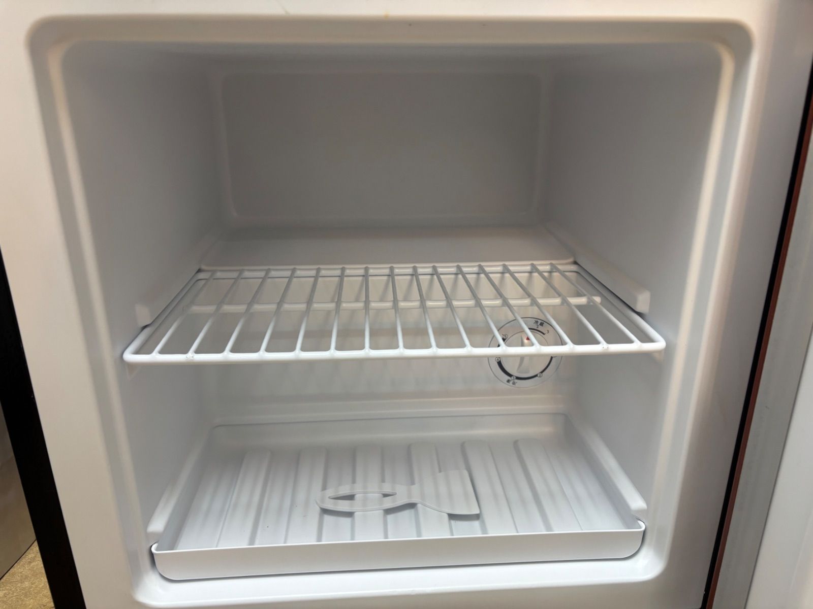 アイリスプラザ 冷凍庫 31L ホワイト PF-A31FD-W 直冷式 1ドア 新品