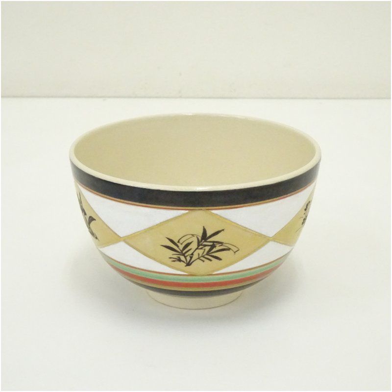 京焼 瑞雲窯 前田宝泉造 仁清写花菱茶碗 共箱 茶道 抹茶 おしゃれ 抹茶茶碗 抹茶碗 和食器 レトロ 茶器 骨董 茶わん 茶会 茶の湯 3月 春