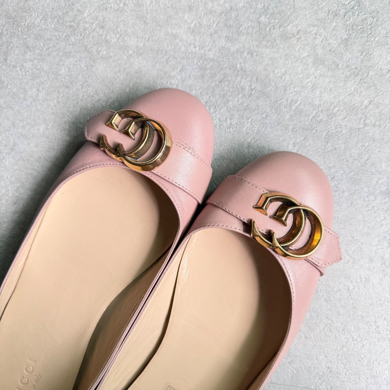 美品 GUCCI フラットシューズ バレエシューズ レザー ピンク GG