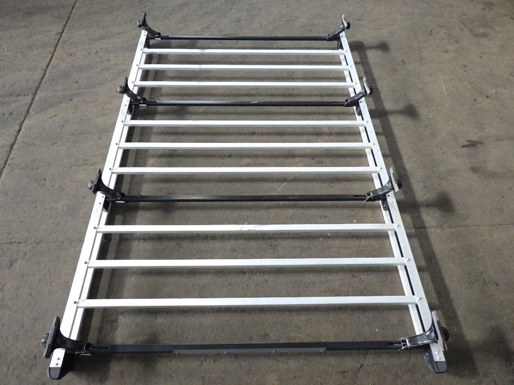 レジアスエース KDH206V ルーフキャリア THULE 約250cm×150cm×26cm