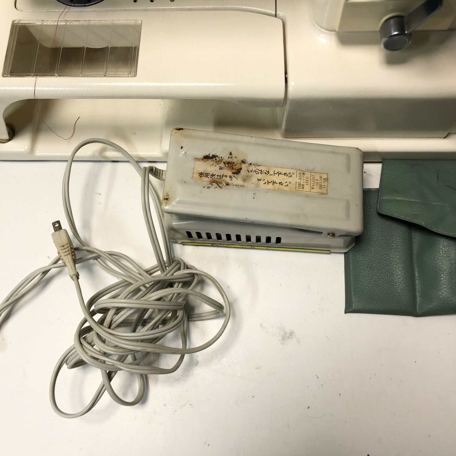 ☆ JANOME ジャノメ エクセル813 電動ミシン アンティーク ☆ JANOME ジャノメ エクセル813 電動ミシン アンティーク
