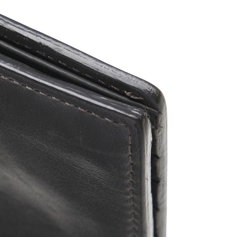 札入れ 二つ折り財布