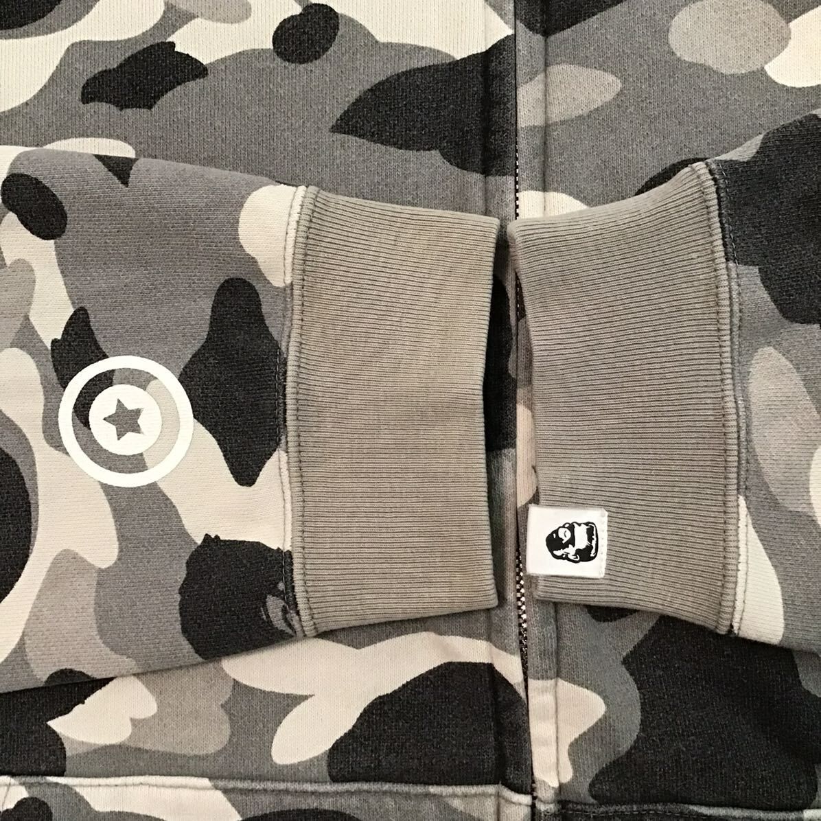 ☆NFS限定☆ BAPE camo シャーク パーカー Mサイズ shark full zip