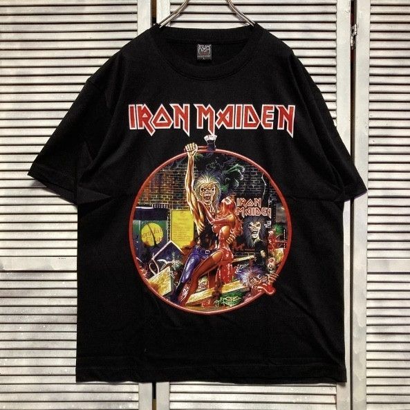 アイアンメイデン　IRON MAIDEN Tシャツ tee ティーシャツ バンド ロック ツアー　ライブ　デザイン 両面 プリント 派手 奇抜 古着 ビンテージ vintage パンク メタル ヒップホップ ラッパー アーティスト カットソー