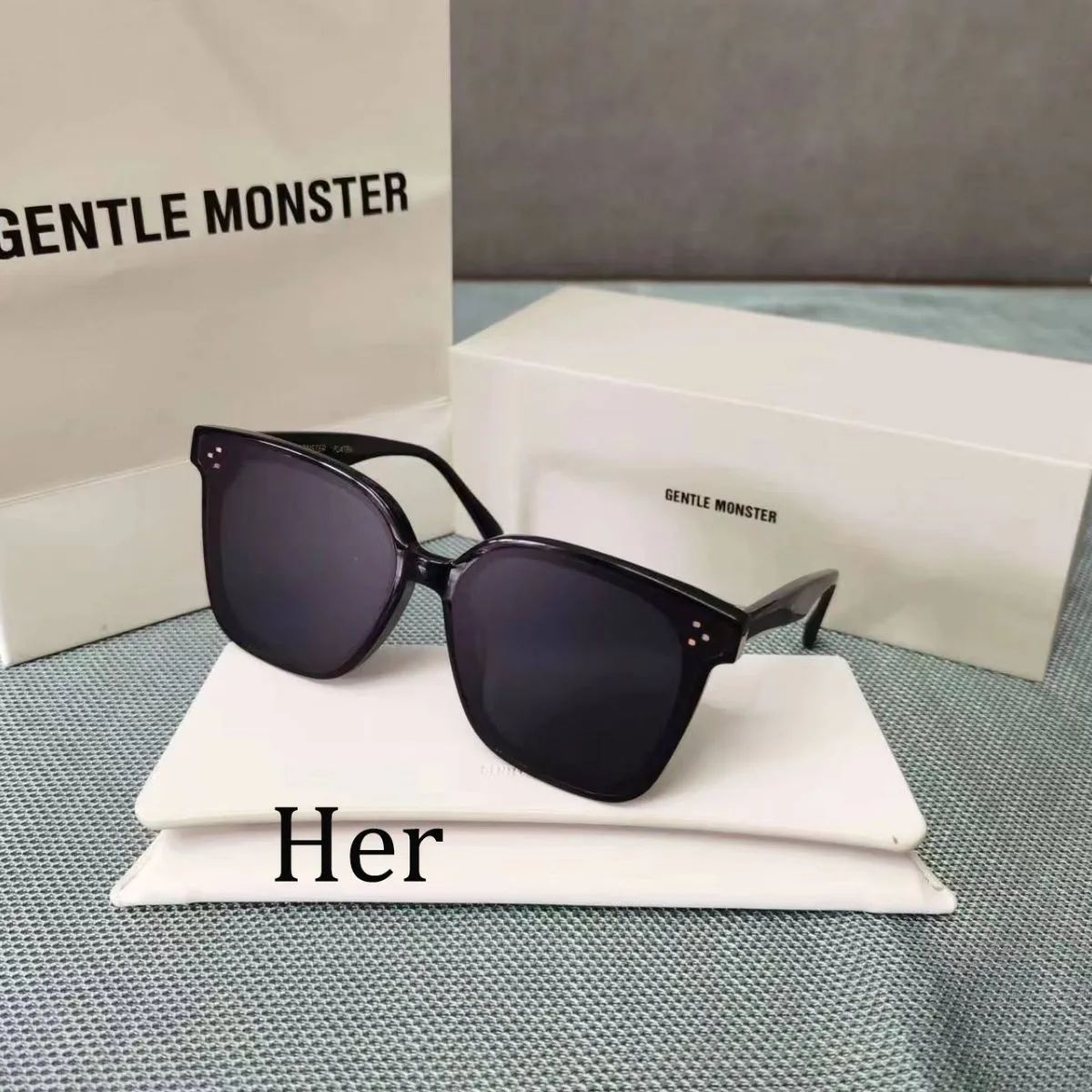 購入可能商品 GENTLE MONSTER HER ジェントル モンスター - 小物