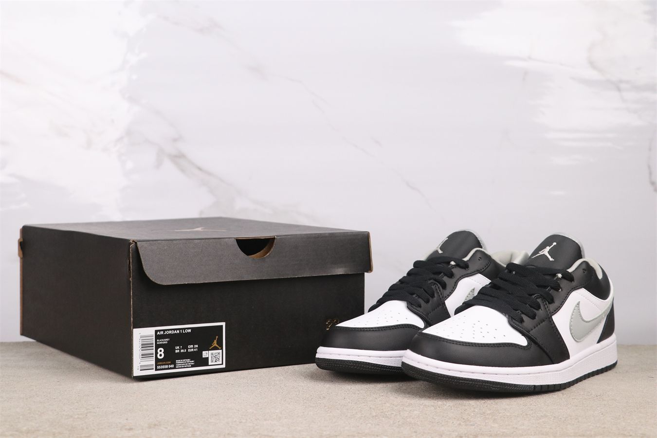 今日特価】Air Jordan / エア ジョーダン ブラック ホワイト