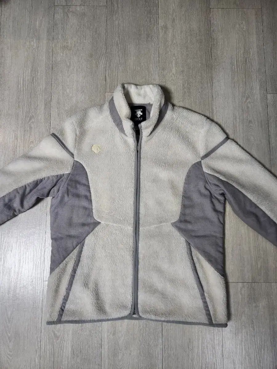 状態良 デサントゴルフ メンズ防風ジャケット 105