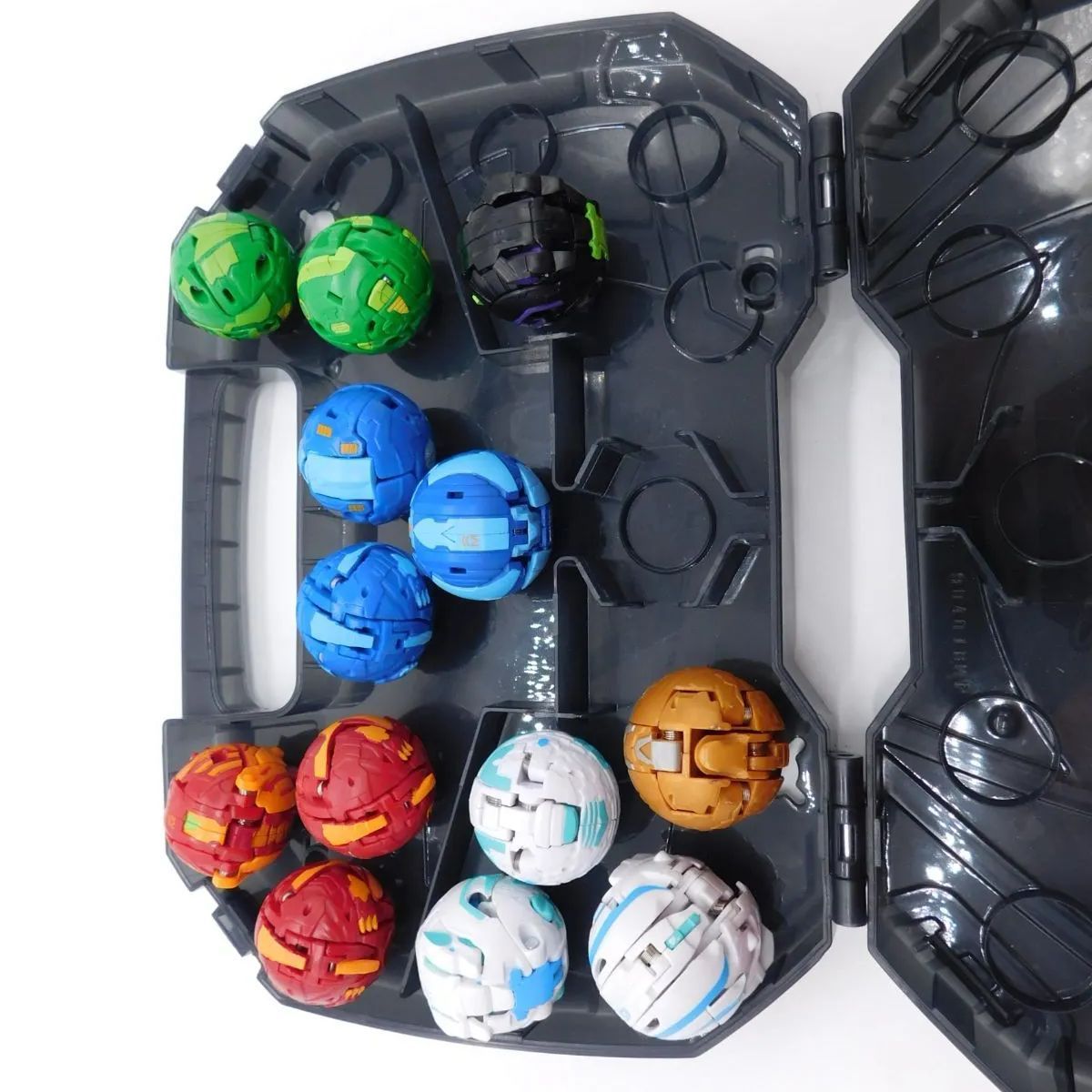 ♪03117 爆丸 BAKUGAN まとめ売り - メルカリ