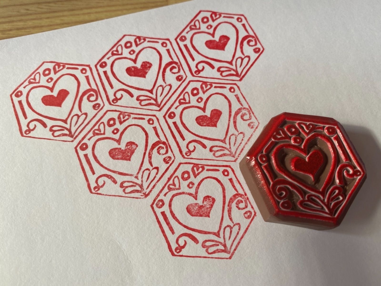 消しゴムはんこNo.223 ちびうさ フリルハート 『with』消しゴムはんこ