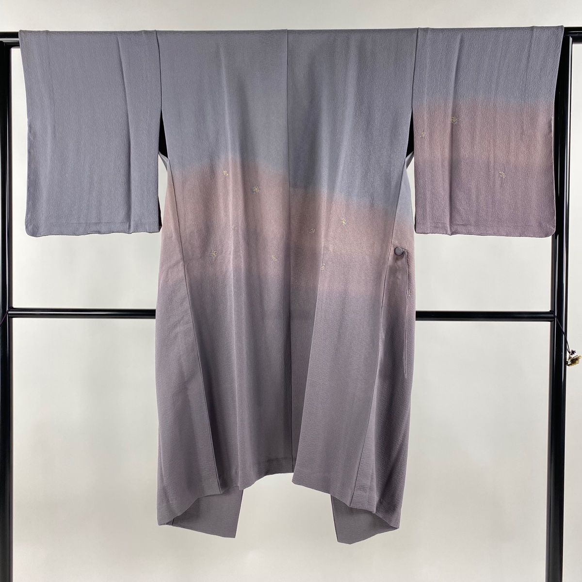 道中着 身丈110cm 裄丈63cm S 和装コート 葉柄 梅 金彩 絞り 灰紫 正絹