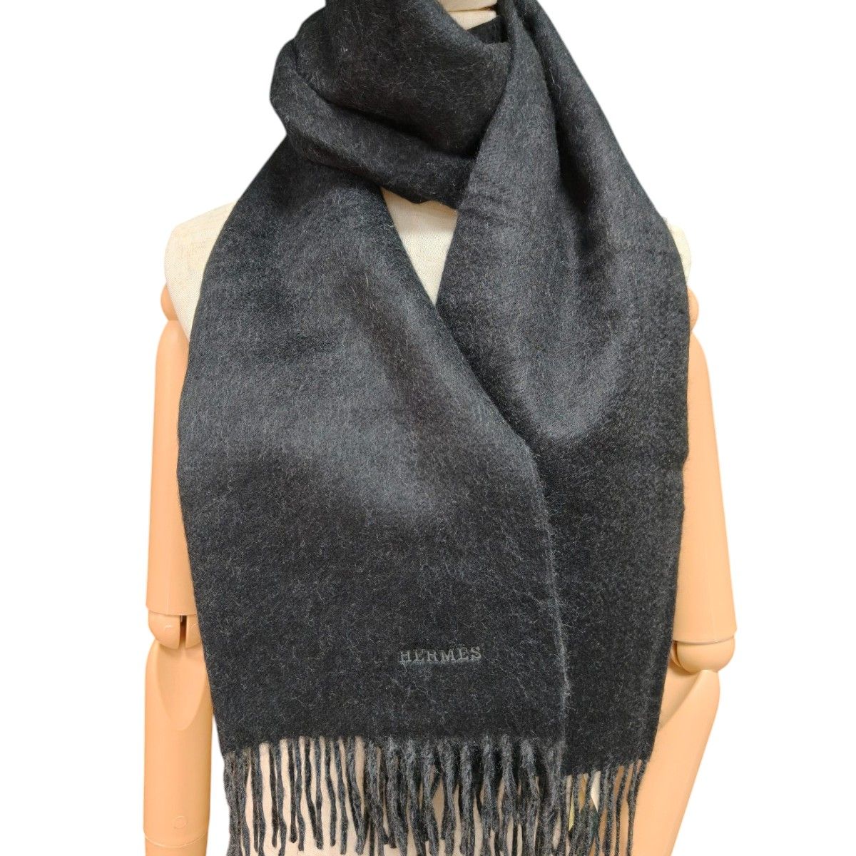 HERMES 100%カシミヤ マフラー ブラック/グレー フリンジ付き エルメス