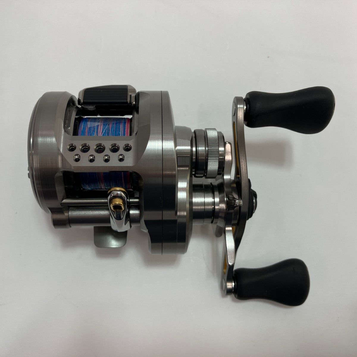 シマノ(SHIMANO) ベイトリール 23 カルカッタコンクエスト MD